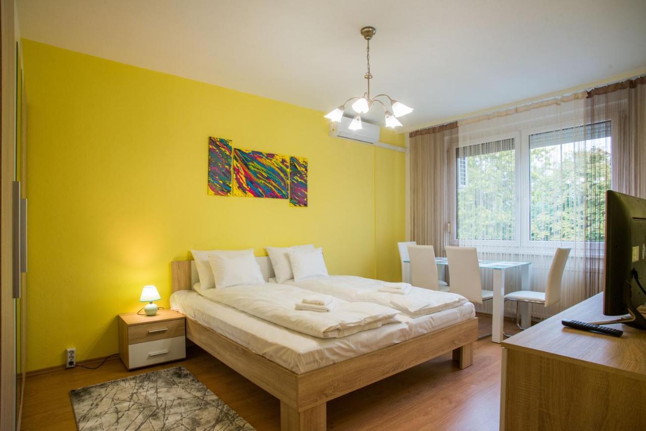 Otthon-Laksz Apartman Nyíregyháza Esterno foto