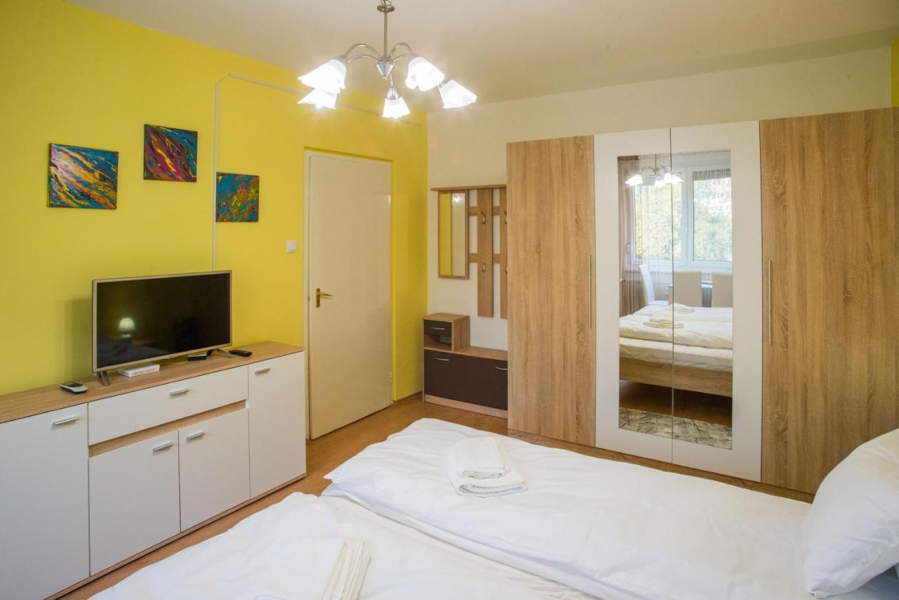 Otthon-Laksz Apartman Nyíregyháza Esterno foto